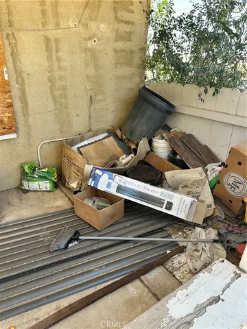 $150,000 | 851 Flora Street, Barstow, CA 92311