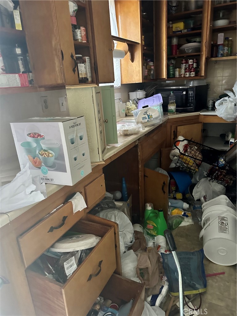 851 Flora Street Barstow, CA 92311 - Photo 10 of 11