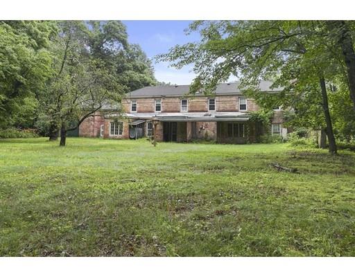 499 Sterling Road Lancaster, MA 01523 - Photo 9 of 34