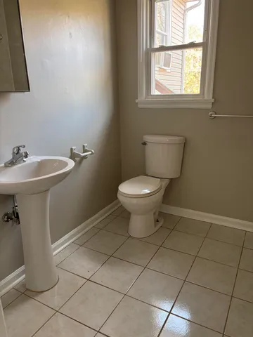 $1,800 | 5229 Cave Spring Lane, Roanoke, VA 24018