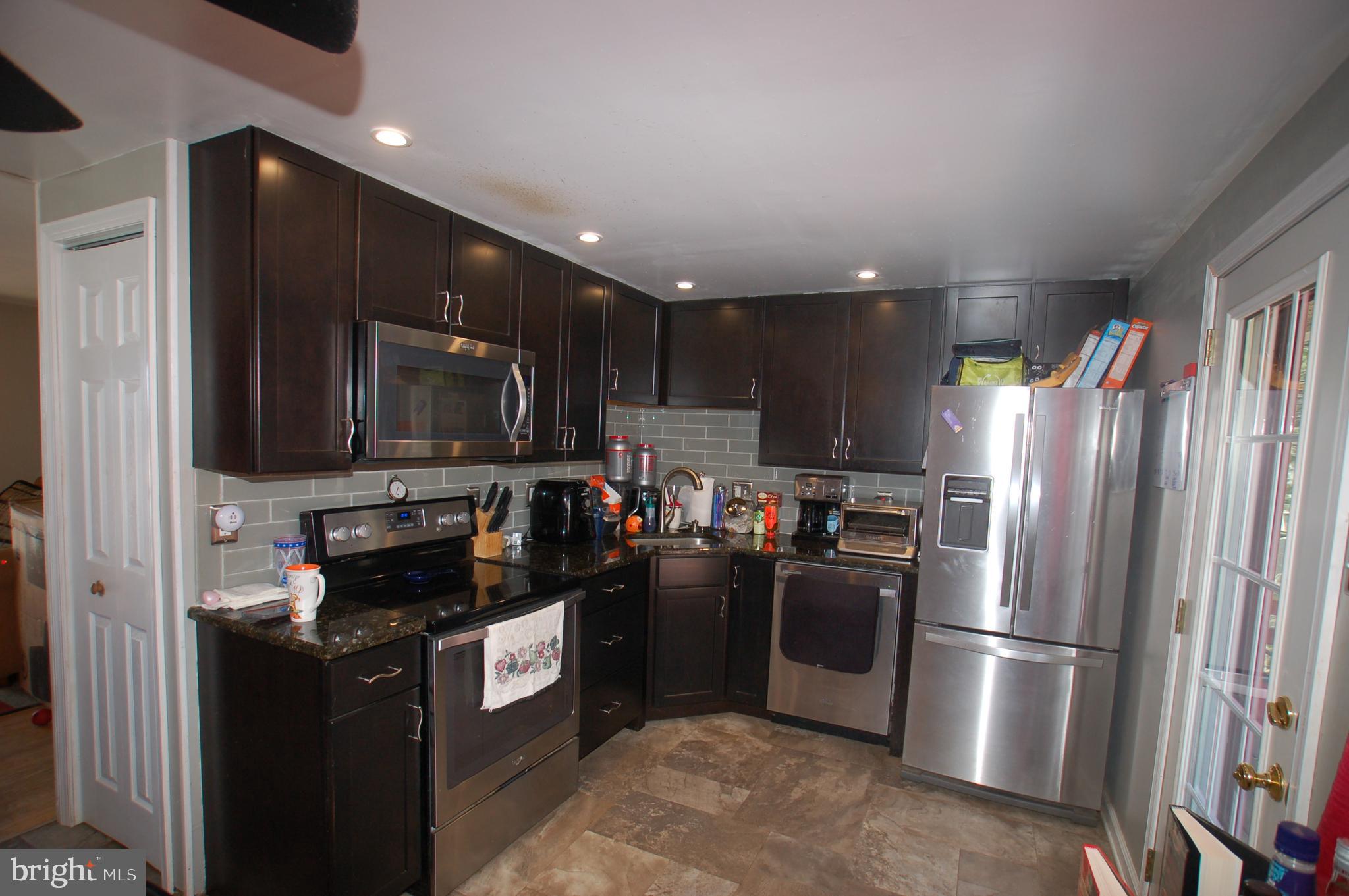128 Rothwell Road Wilmington, DE 19805 - Photo 7 of 11 Gallery Image 7