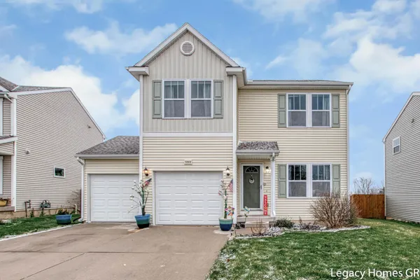 $350,000 | 5868 Kiverton Ridge Drive Southeast, Kentwood, MI 49508