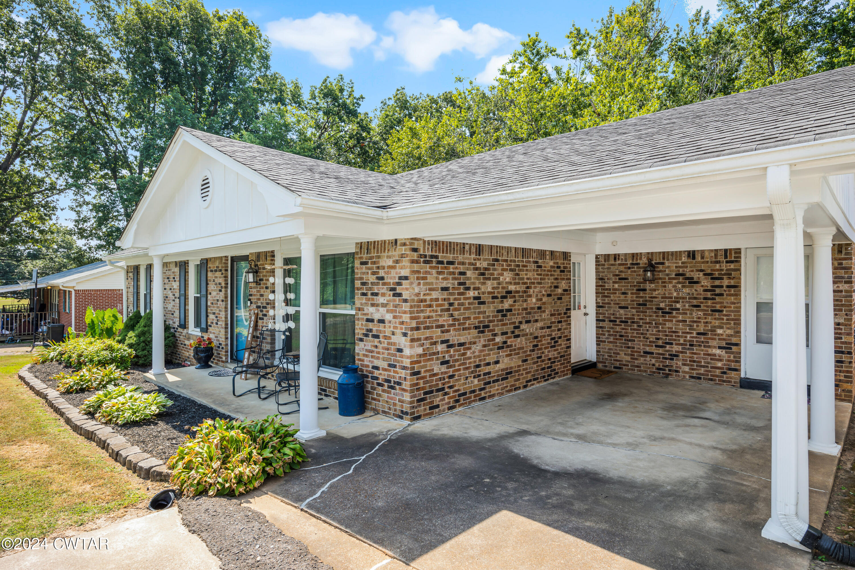 1406 Harts Bridge Road Jackson, TN 38301 - Photo 2 of 18 DG2A8667