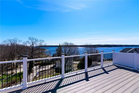 $900,000 | 62 John Wickes Avenue, Warwick, RI 02818