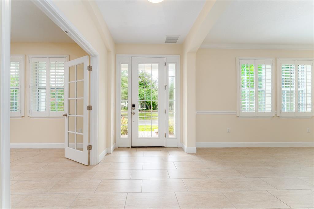 5301 Fishhawk Ridge Drive Lithia, FL 33547 - Photo 10 of 78