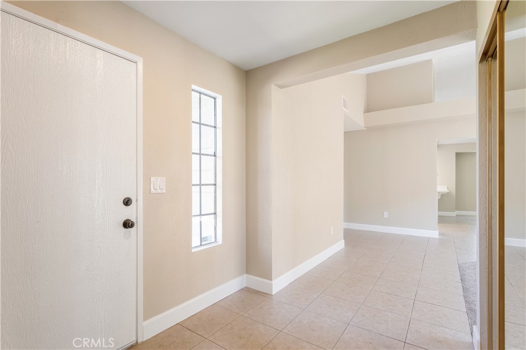 4185 Lodi Place Riverside, CA 92505 - Photo 4 of 40