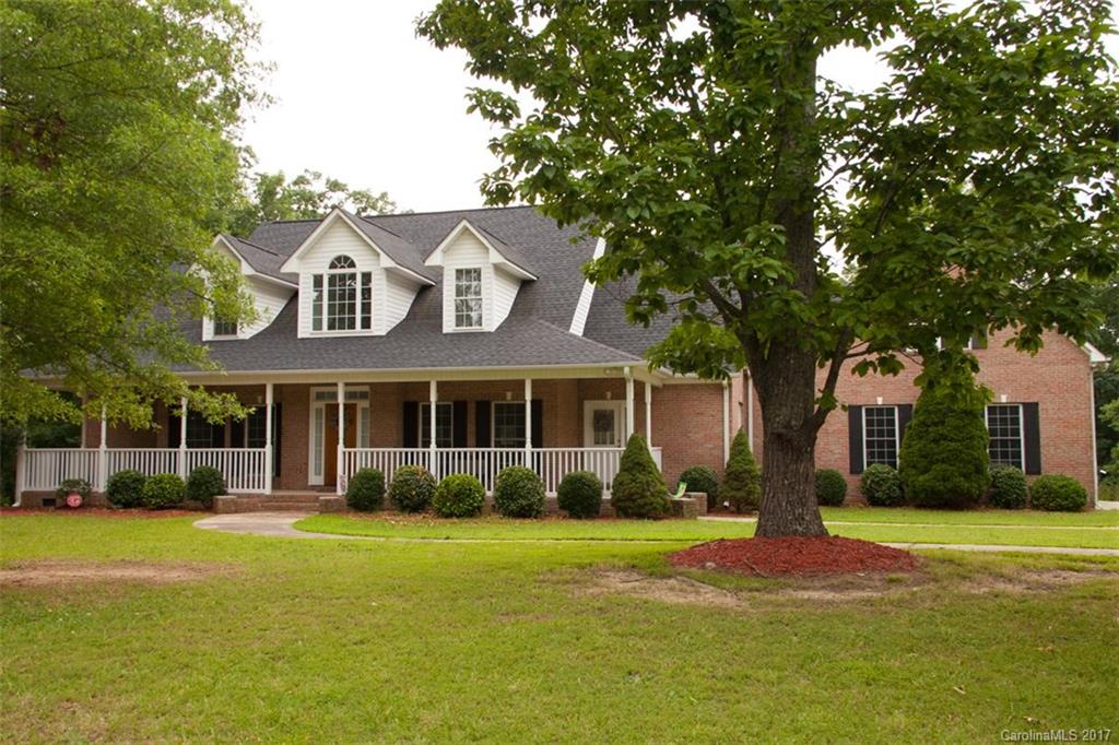 112 Generals Way Clover, SC 29710 - Photo 2 of 23 Gallery Image 2