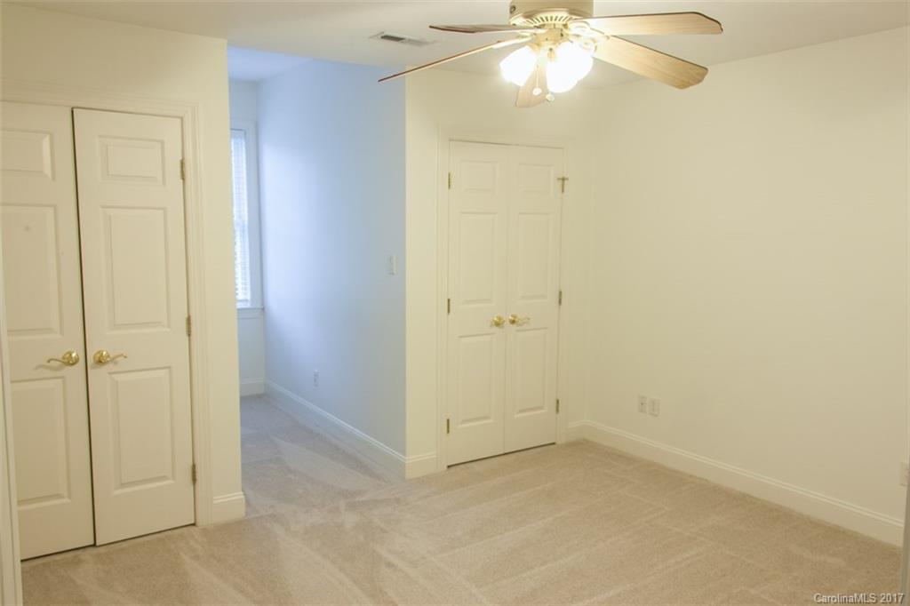 112 Generals Way Clover, SC 29710 - Photo 16 of 23 Gallery Image 16