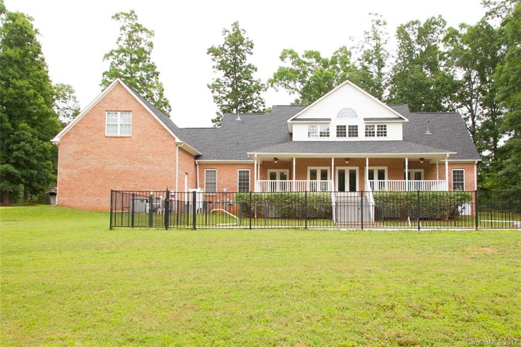 112 Generals Way Clover, SC 29710 - Photo 20 of 23 Gallery Image 20