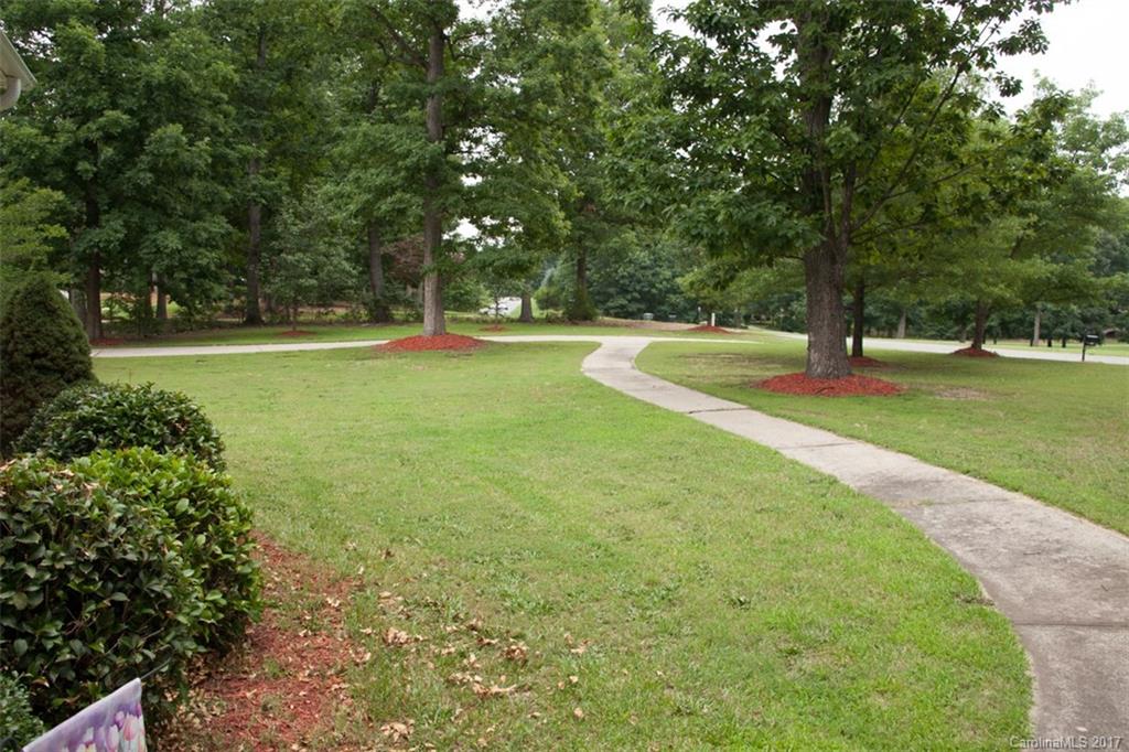112 Generals Way Clover, SC 29710 - Photo 22 of 23 Gallery Image 22