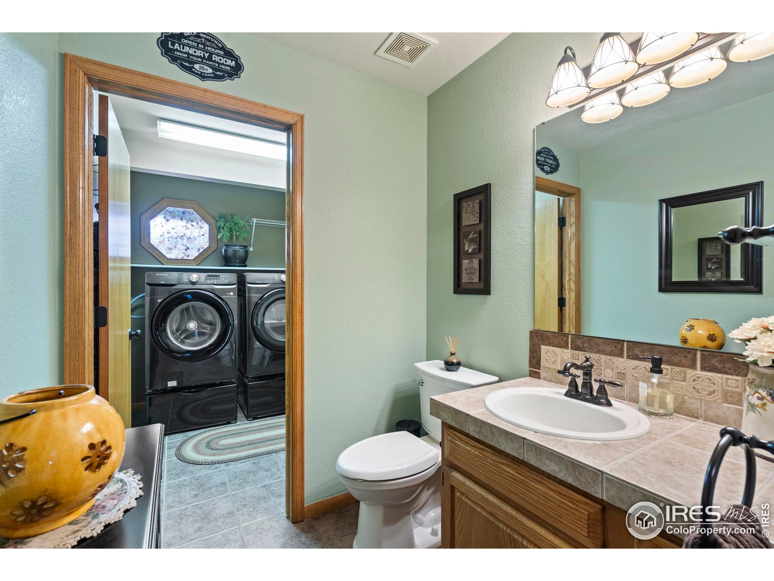 1808 Silvergate Road Fort Collins, CO 80526 - Photo 23 of 42