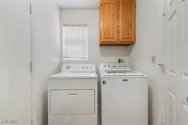 $452,500 | 290 Grand Teton Drive, Henderson, NV 89074