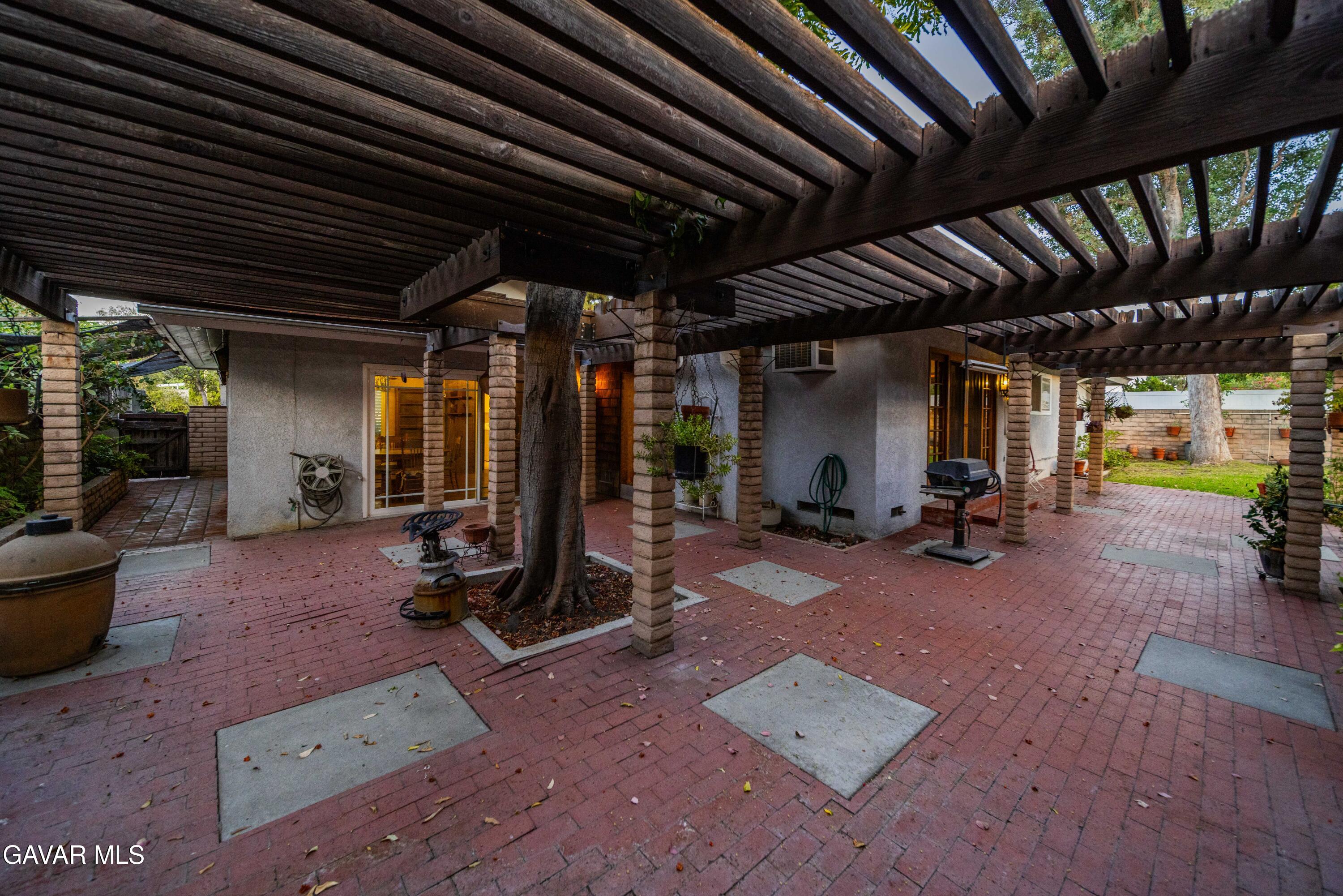 10739 Reseda Boulevard Porter Ranch, CA 91326 - Photo 47 of 57 10739 Reseda Blvd Porter Ranch-47