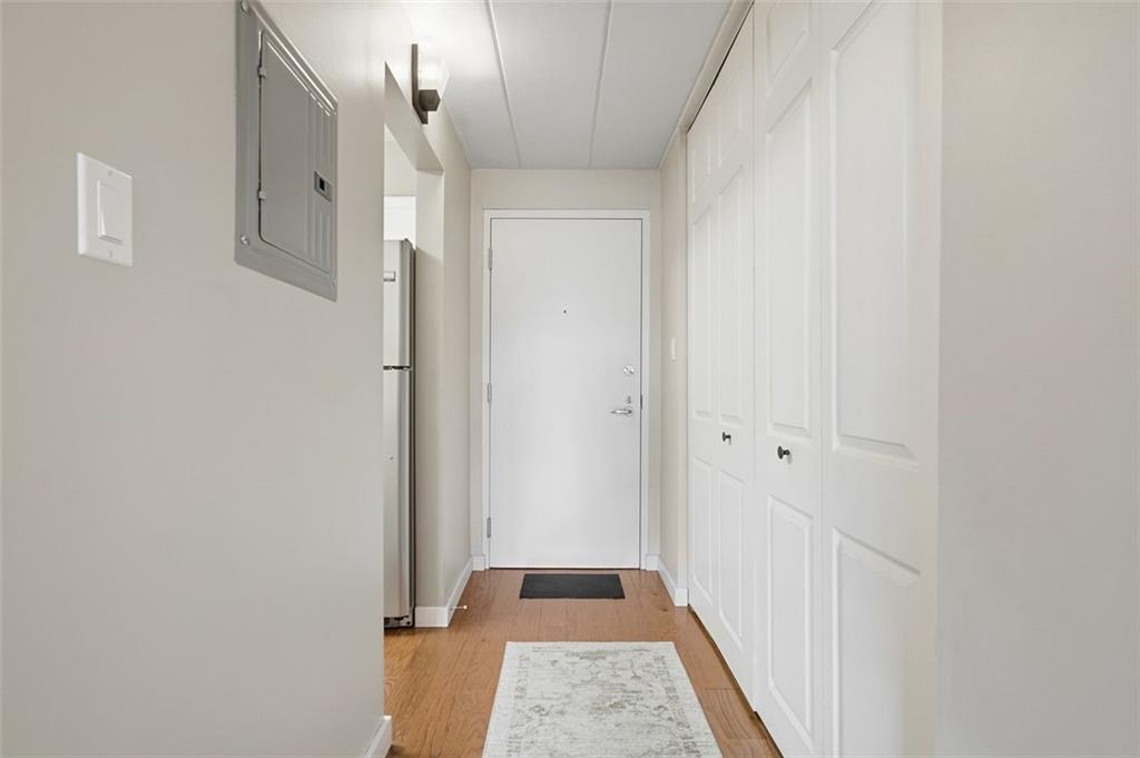 5 Bayard Road, Unit 520 Pittsburgh, PA 15213 - Photo 2 of 25 a view of a hallway