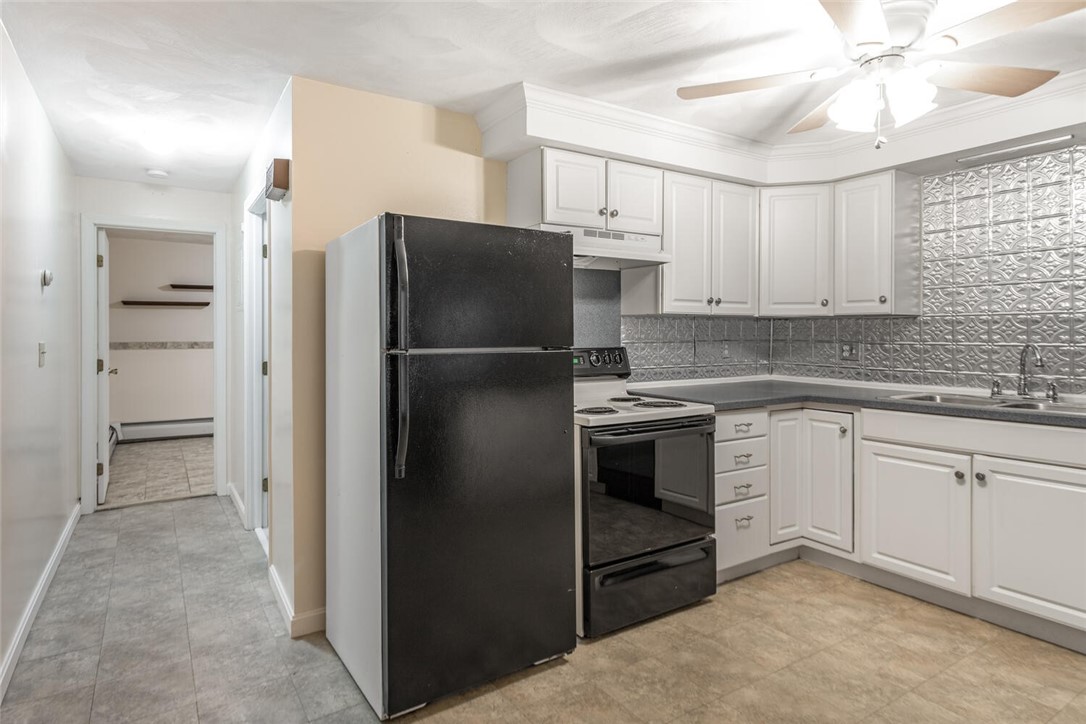 569 Smithfield Road, Unit 7 North Providence, RI 02904 - Photo 10 of 15 Kitchen and Hallway