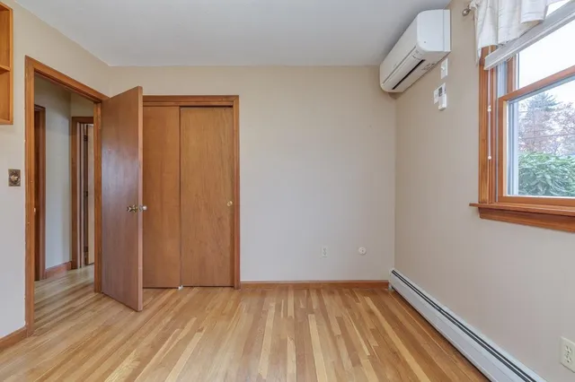 $525,000 | 380 Woodcrest Court, Manchester, NH 03109