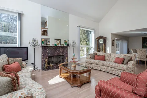 2784 Deerfield Road, Sag Harbor, NY 11963