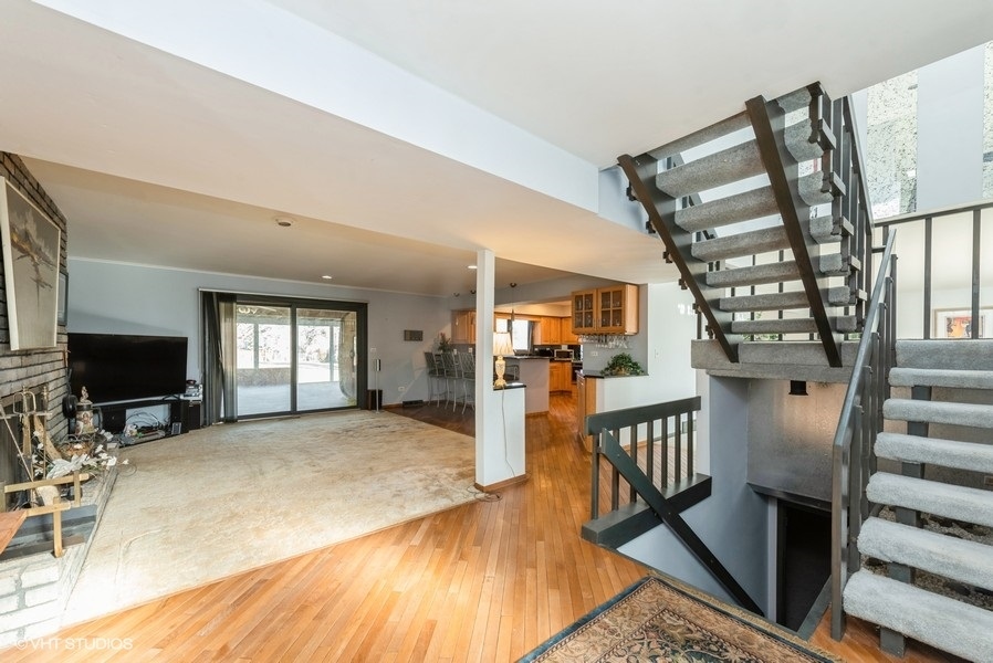 2602 Knob Hill Road Johnsburg, IL 60051 - Photo 2 of 23 Gallery Image 2