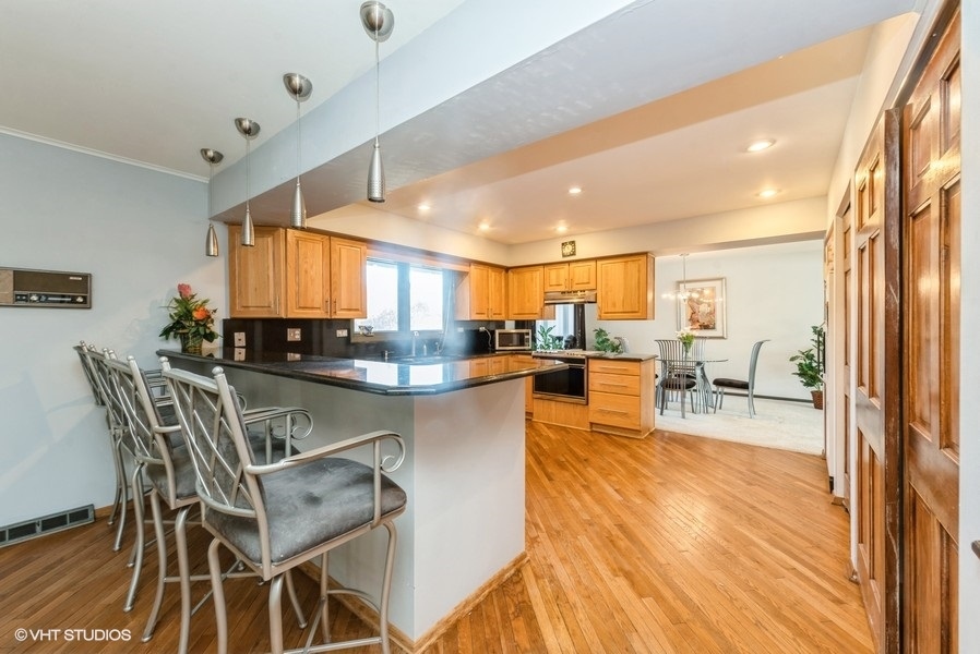 2602 Knob Hill Road Johnsburg, IL 60051 - Photo 6 of 23 Gallery Image 6