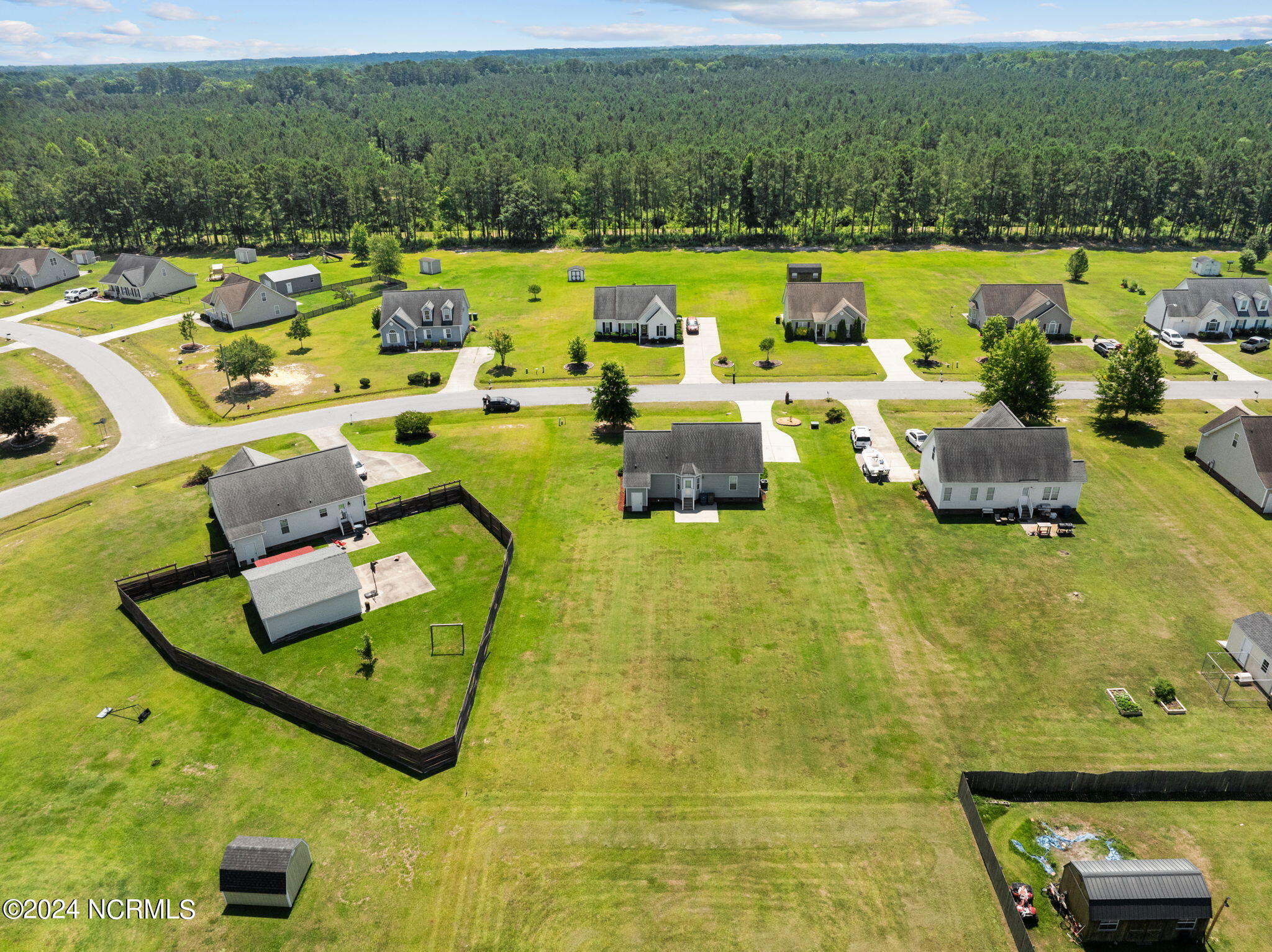 412 Northgate Drive Washington, NC 27889 - Photo 38 of 43 38-web-or-mls-DJI_0422