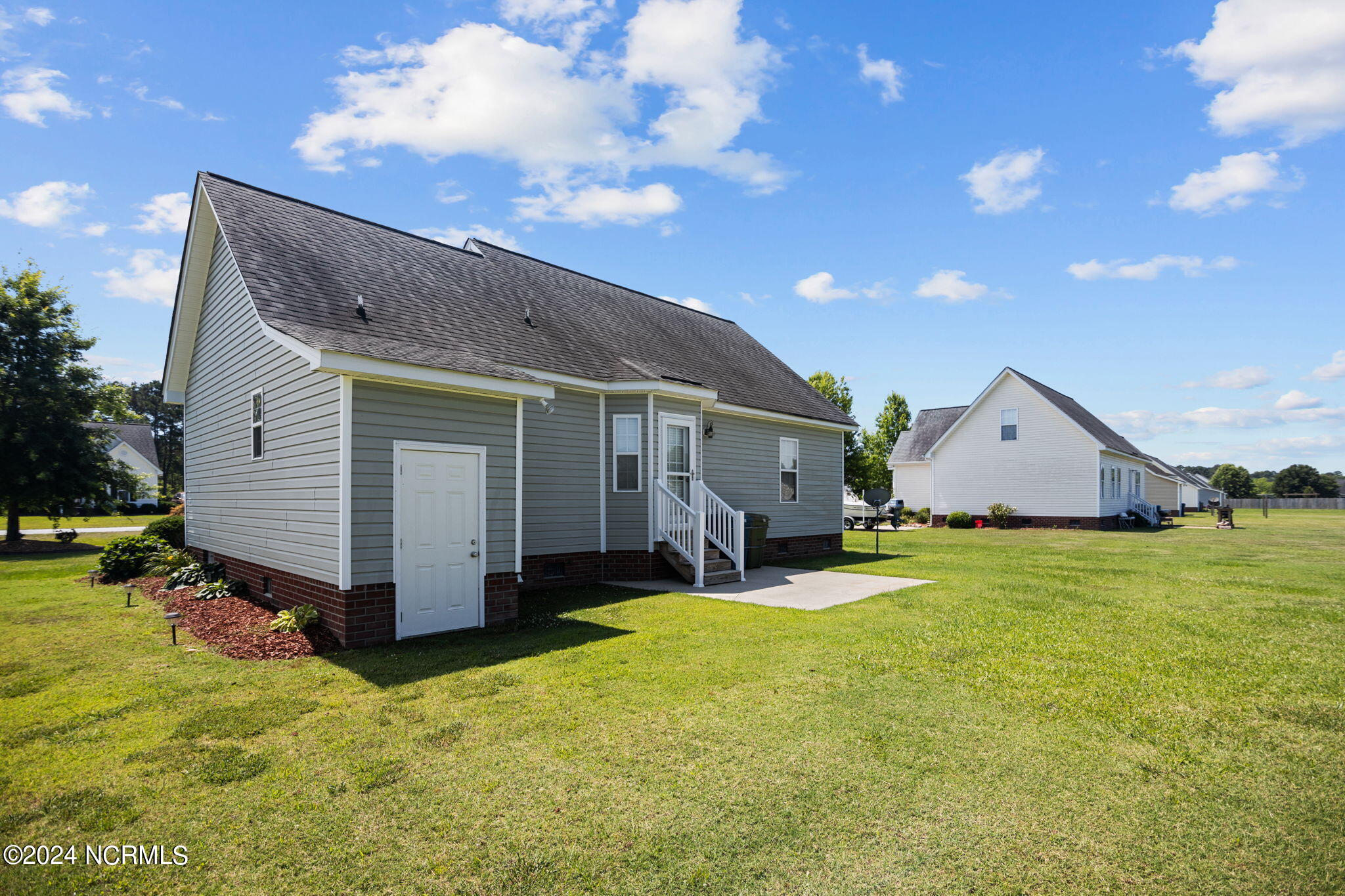 412 Northgate Drive Washington, NC 27889 - Photo 10 of 43 10-web-or-mls-BLS_0007