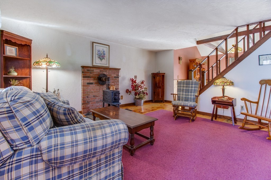 533 Barre Road Oakham, MA 01068 - Photo 12 of 28