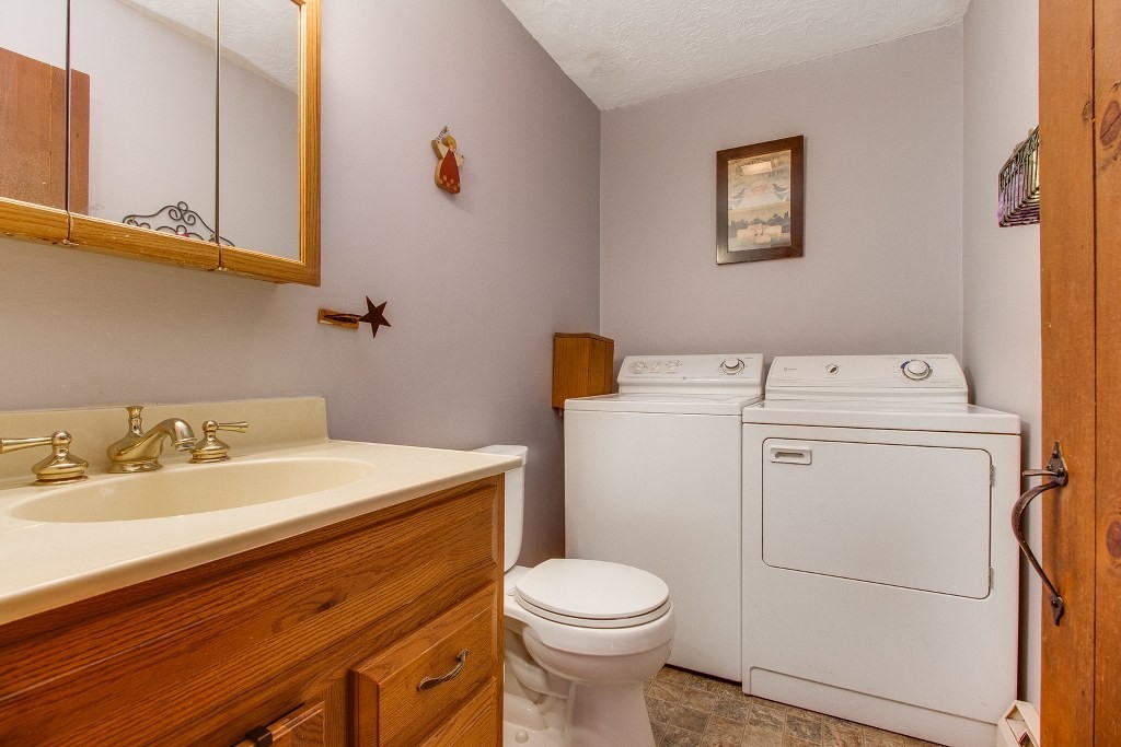 533 Barre Road Oakham, MA 01068 - Photo 15 of 28
