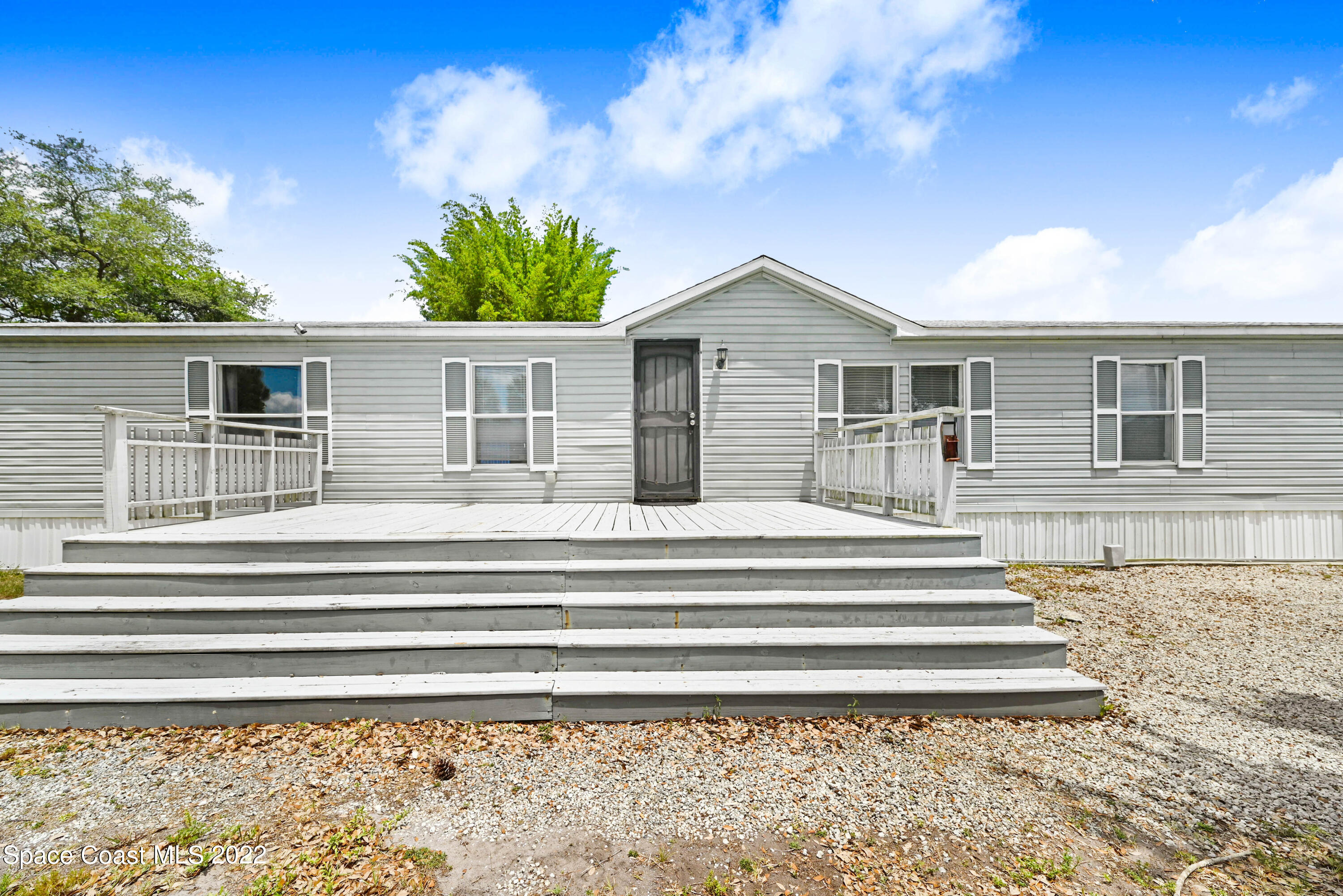560 Camp Road Cocoa, FL 32927 - Photo 15 of 16 Camp Porch