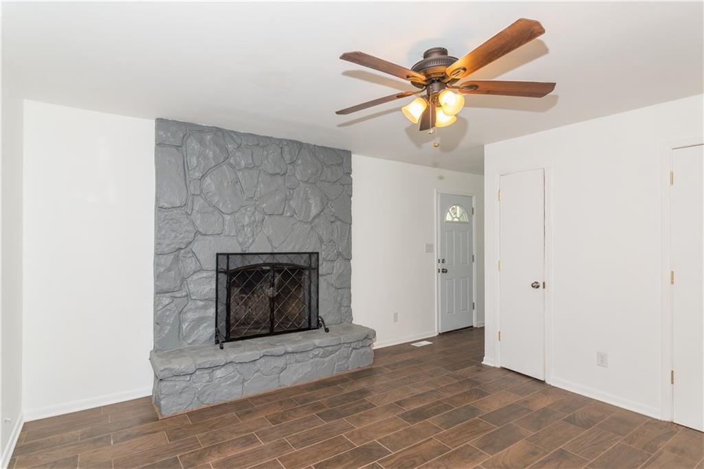 308 Hopkins Road Indianapolis, IN 46229 - Photo 12 of 24 Gallery Image 12