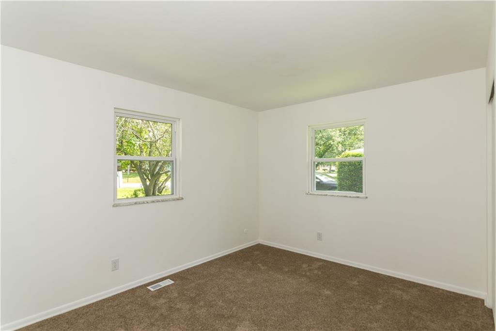 308 Hopkins Road Indianapolis, IN 46229 - Photo 14 of 24 Gallery Image 14