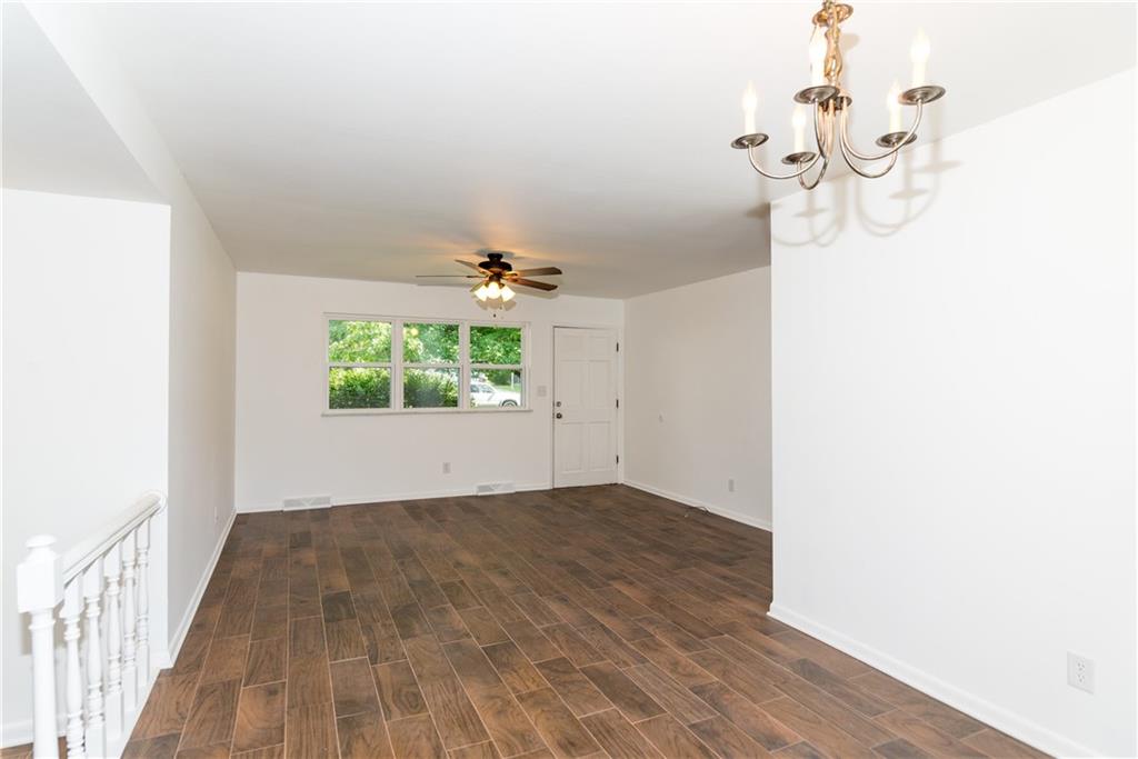 308 Hopkins Road Indianapolis, IN 46229 - Photo 6 of 24 Gallery Image 6