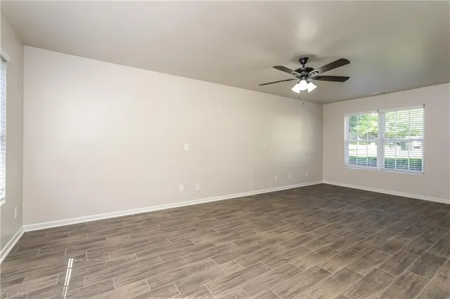 $1,740 | 1209 Maury Lane, Greensboro, NC 27401