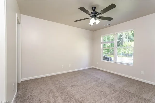 $1,740 | 1209 Maury Lane, Greensboro, NC 27401