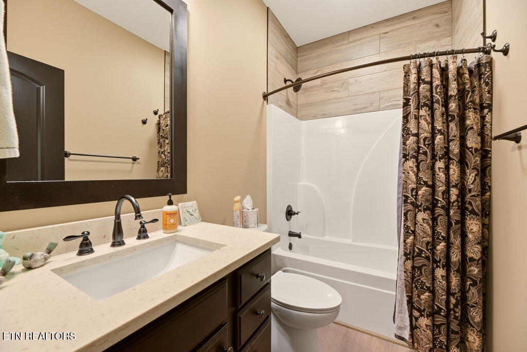 1159 Emory Heights Road Lancing, TN 37770 - Photo 27 of 59 2nd bathroom