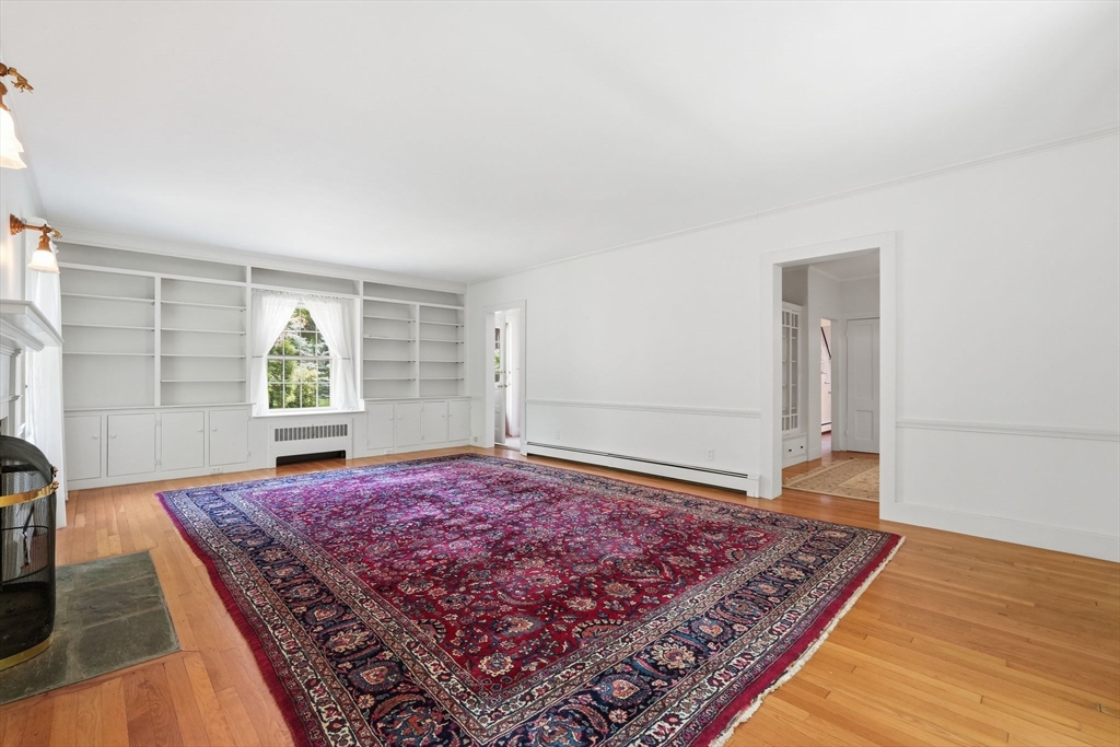 38 Round Hill Road Northampton, MA 01060 - Photo 12 of 42