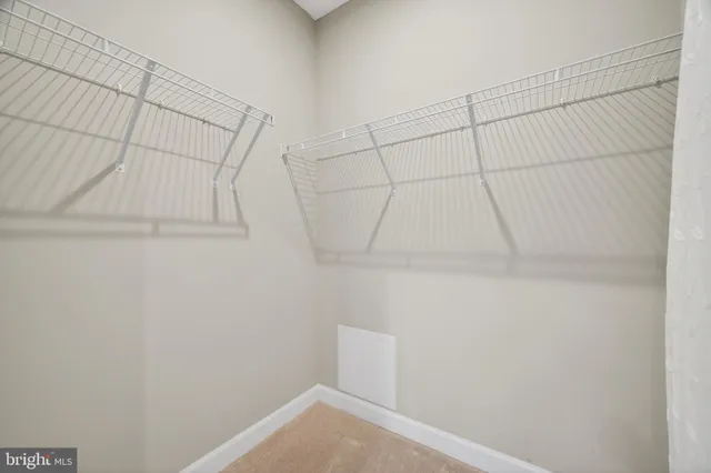 $545,000 | 21630 Hawksbill High Circle, Unit 403, Sterling, VA 20164