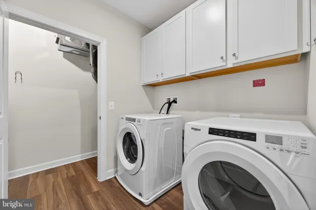 $545,000 | 21630 Hawksbill High Circle, Unit 403, Sterling, VA 20164