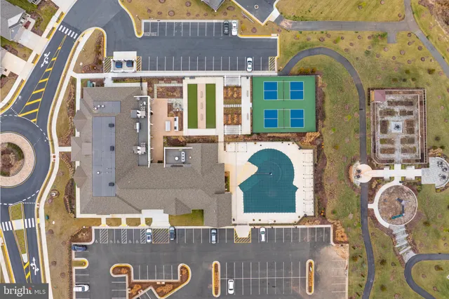 $545,000 | 21630 Hawksbill High Circle, Unit 403, Sterling, VA 20164