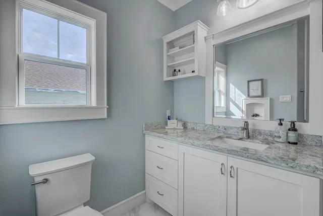 $625,000 | 1003 Redfish Street, Bayou Vista, TX 77563