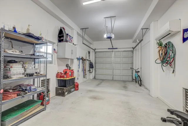 $625,000 | 1003 Redfish Street, Bayou Vista, TX 77563