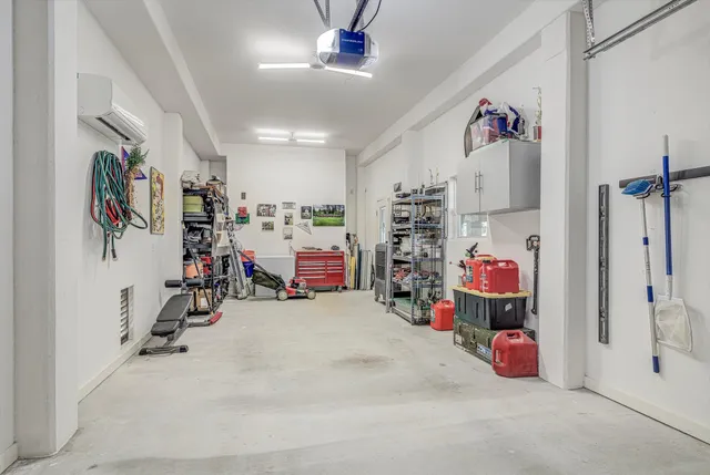 $625,000 | 1003 Redfish Street, Bayou Vista, TX 77563