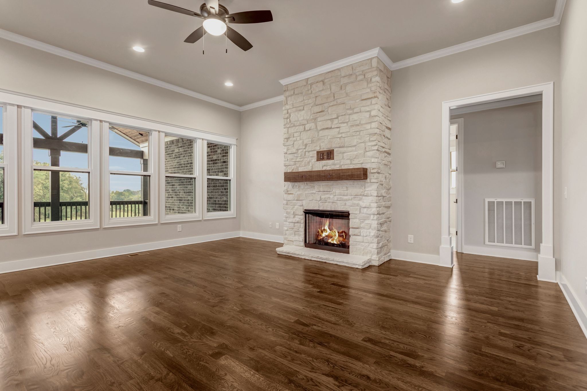 1561 John Sharp Road Spring Hill, TN 37174 - Photo 7 of 44