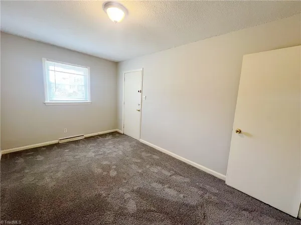 $1,275 | 1583 Lovett Street, Greensboro, NC 27403