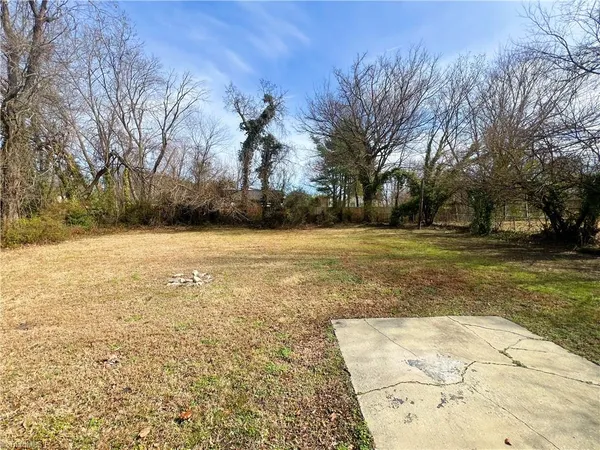 $1,275 | 1583 Lovett Street, Greensboro, NC 27403