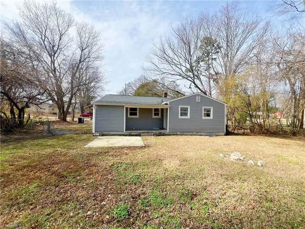 $1,275 | 1583 Lovett Street, Greensboro, NC 27403