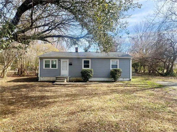 $1,275 | 1583 Lovett Street, Greensboro, NC 27403