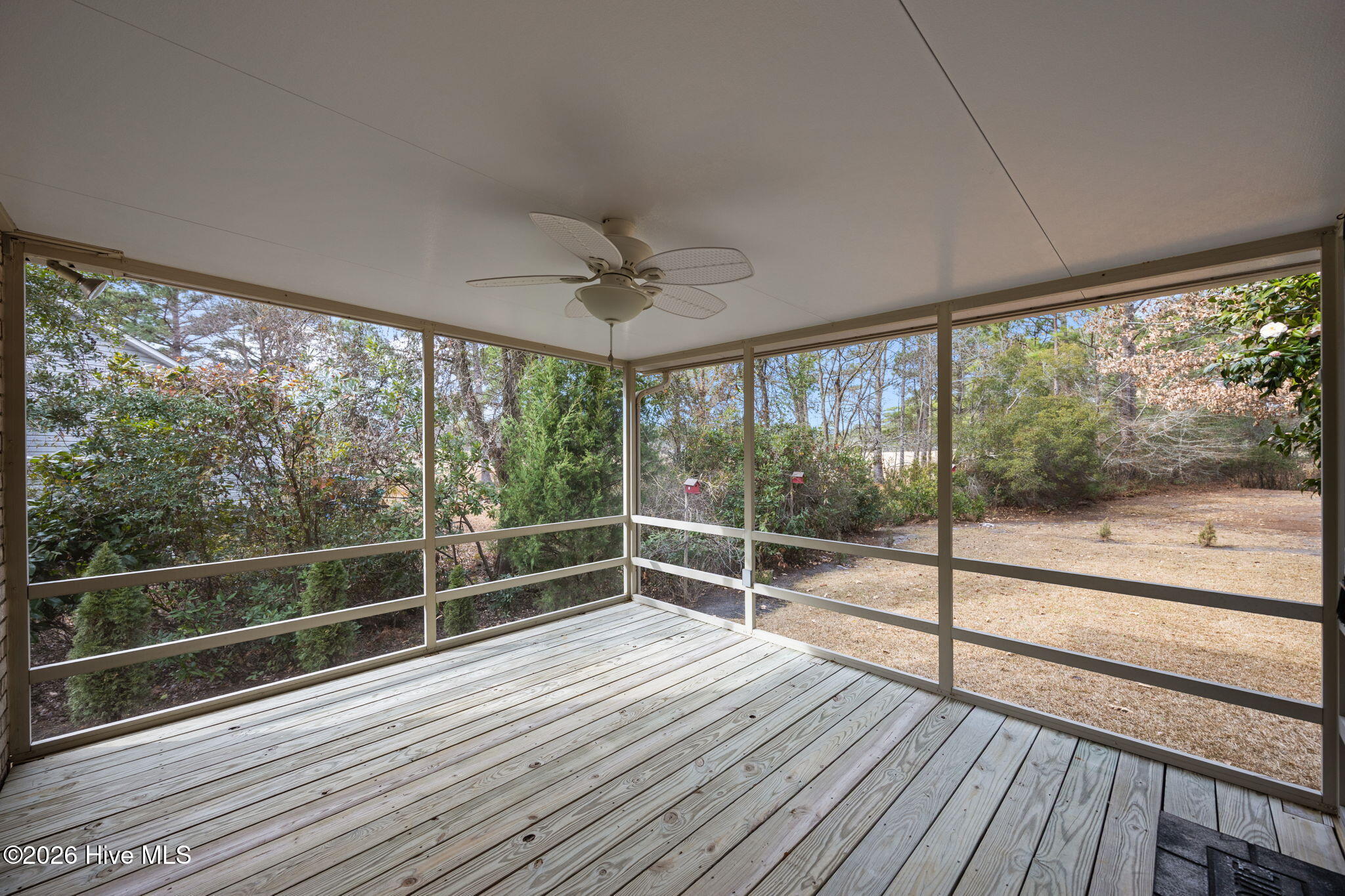 1503 Columbus Court New Bern, NC 28560 - Photo 29 of 65 Screened Porch