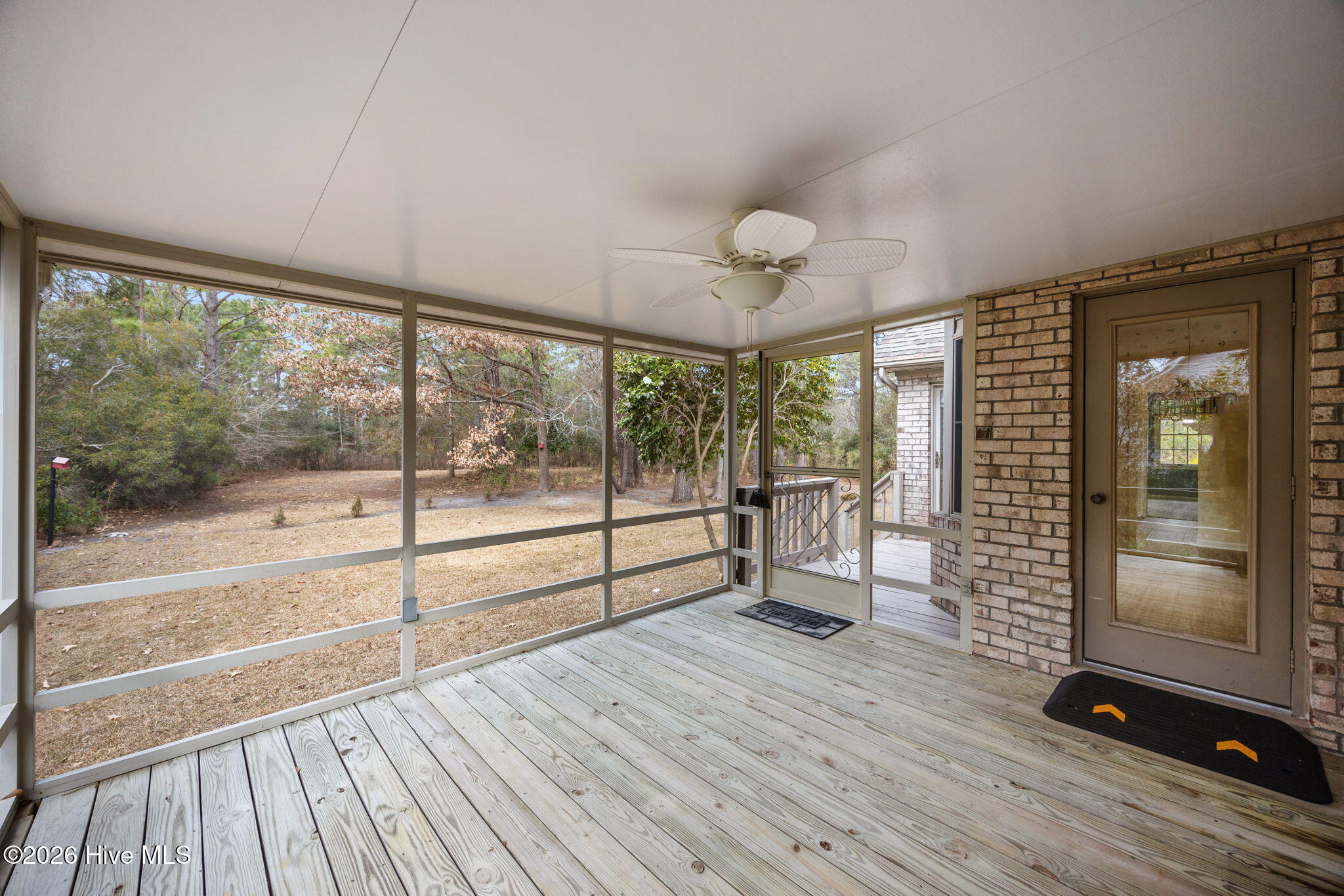 1503 Columbus Court New Bern, NC 28560 - Photo 30 of 65 Screened Porch