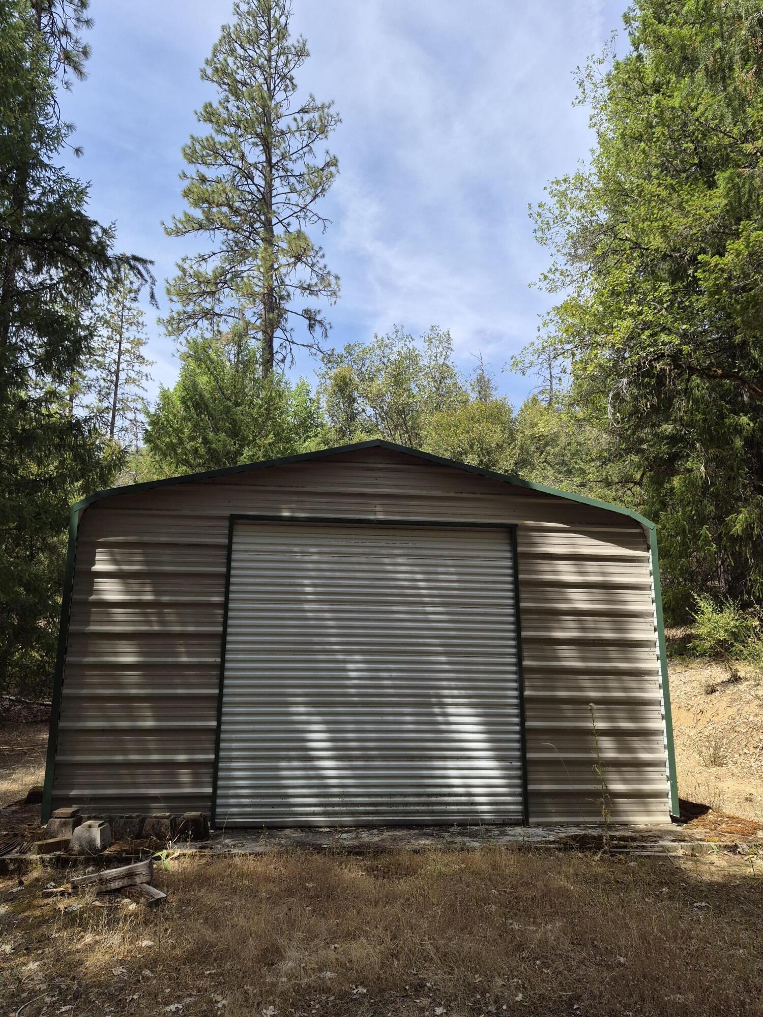 2995 Goose Ranch Road Lewiston, CA 96052 - Photo 41 of 66 outbuilding