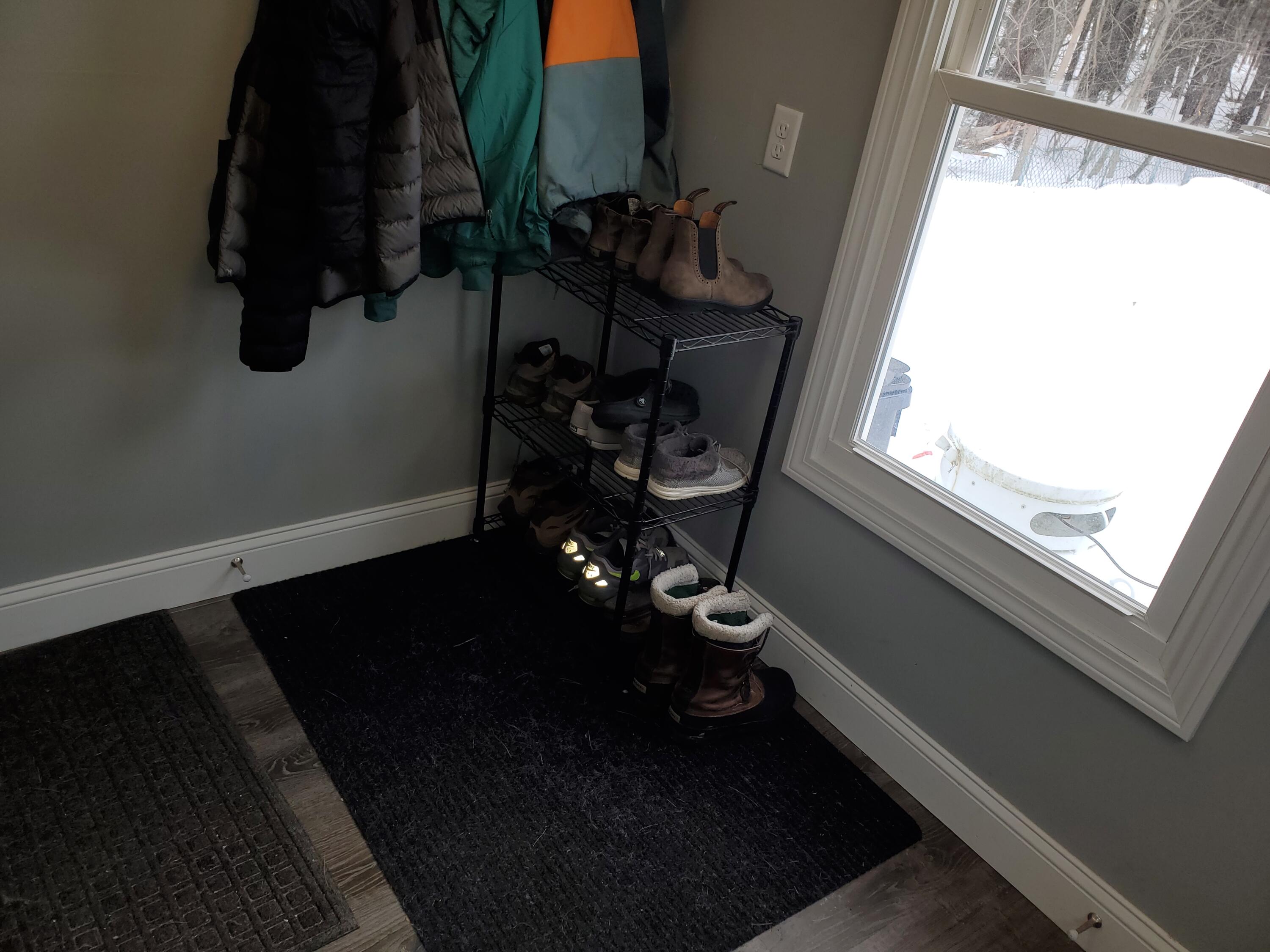 2528 North Bangor Road Bangor, ME 04401 - Photo 7 of 35 Mud Room